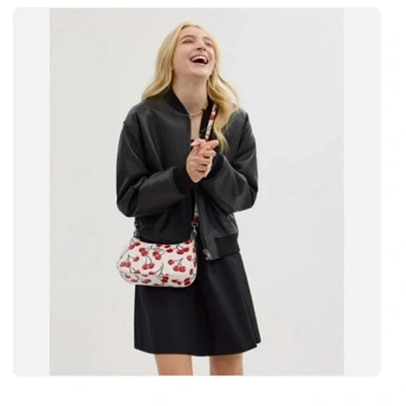 🍒COACH Cherry Print Teri Shoulder Bag in Silver Chalk Multi MSRP $398🍒 - Picture 9 of 9